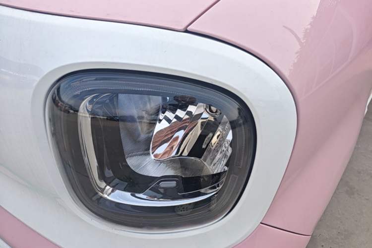 Used Bestune Pony 2026 Model 222km Cute Horse Left Front Headlight
