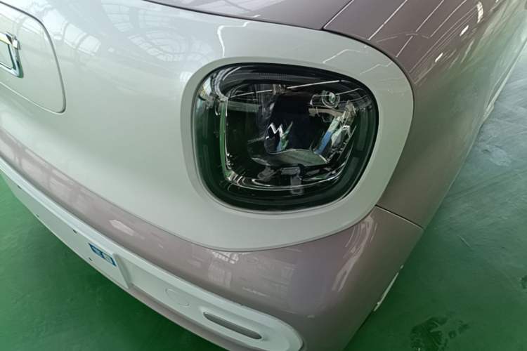 Used Bestune Pony 2026 Model 222km Cute Horse Plus Left Front Headlight