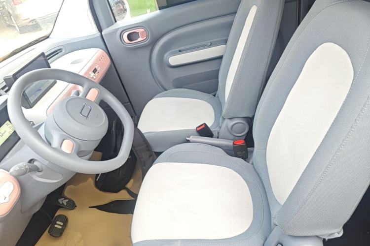 Used Bestune Pony 2026 Model 222km Cute Horse Left Front Seat