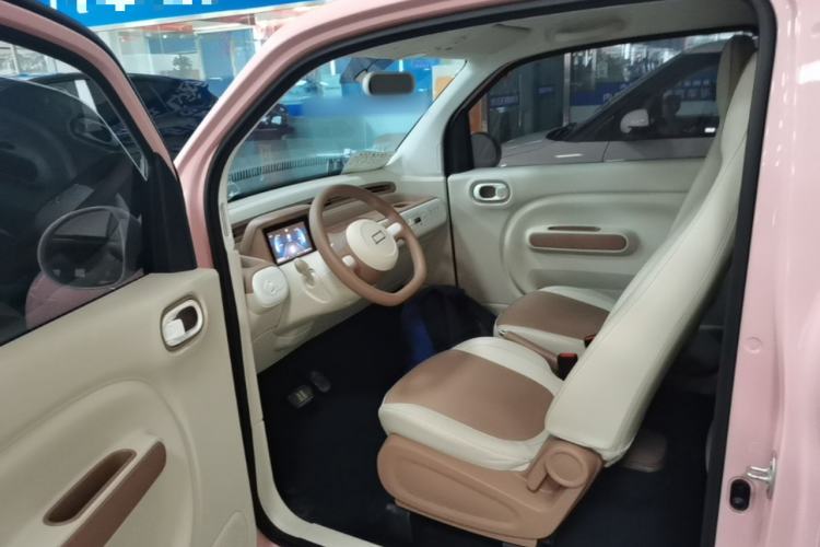 Used Bestune Pony 2026 Model 222km Shining Horse Left Front Seat