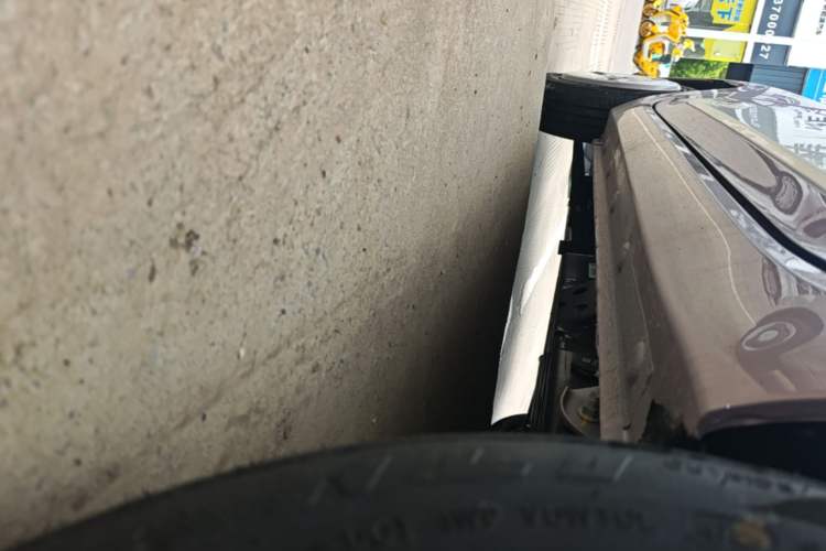 Used Bestune Pony 2026 222km Colorful Horse Left Side Sill