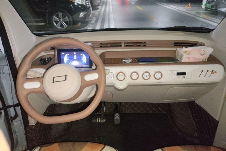 Used Bestune Pony 2026 222km Colorful Horse Center Console