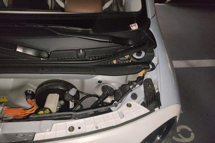 Used Bestune Pony 2026 222km Colorful Horse Engine Bay Left