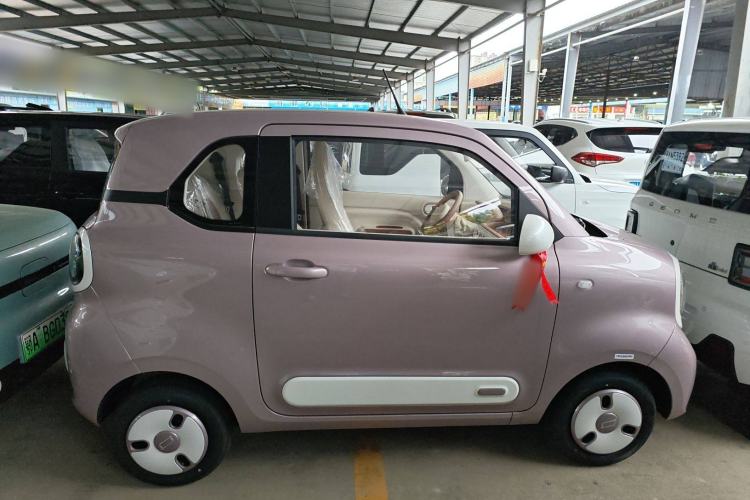 Used Bestune Pony 2026 Model 222km Shining Horse Exterior 2