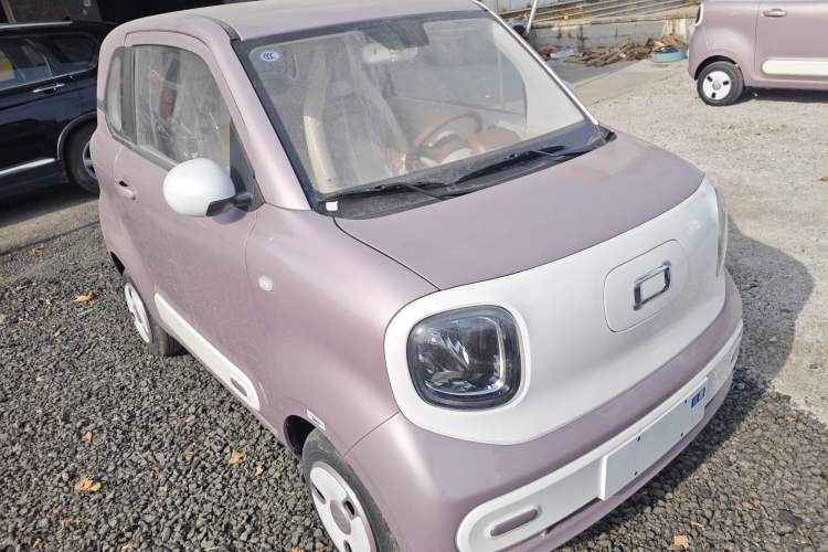 Used Bestune Pony 2026 Model 222km Cute Horse Plus Exterior 2
