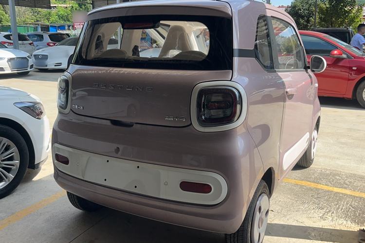 Used Bestune Pony 2026 Model 222km Shining Horse Exterior 3