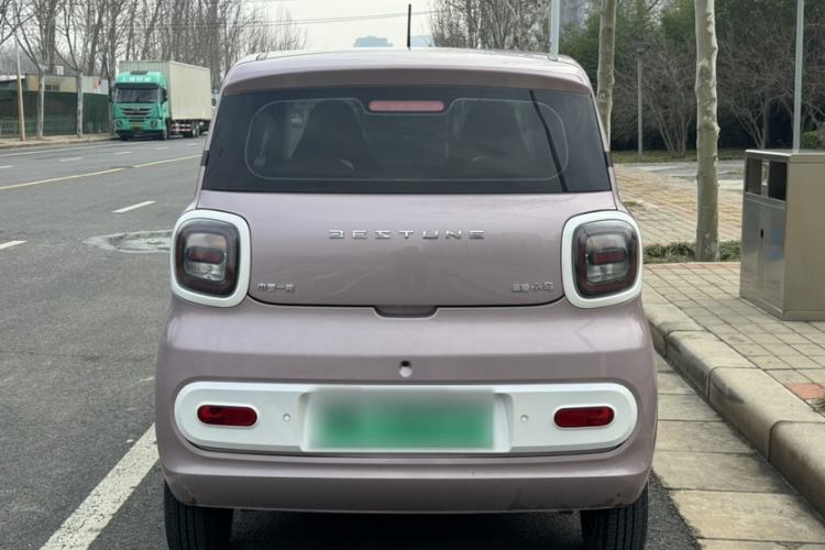 Used Bestune Pony 2026 222km Colorful Horse Exterior 4