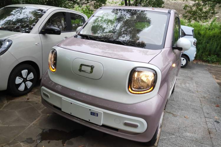 Used Bestune Pony 2026 Model 222km Cute Horse Plus Front
