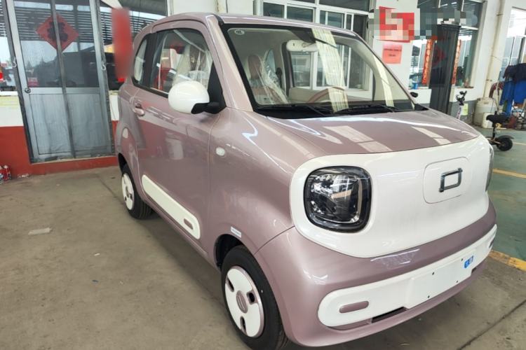 Used Bestune Pony 2026 222km Colorful Horse Front Right 45 Deg
