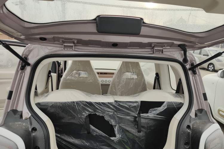 Used Bestune Pony 2026 Model 222km Cute Horse Plus Headliner