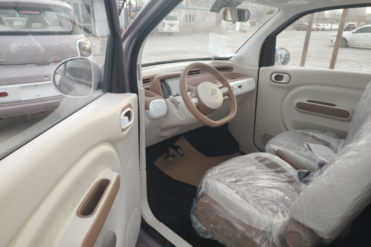 Used Bestune Pony 2026 Model 222km Cute Horse Plus Interior 2