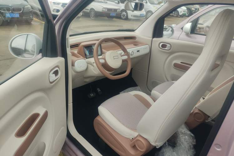 Used Bestune Pony 2026 Model 222km Cute Horse Plus Interior 2