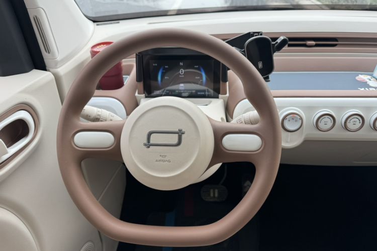 Used Bestune Pony 2026 222km Colorful Horse Interior 3