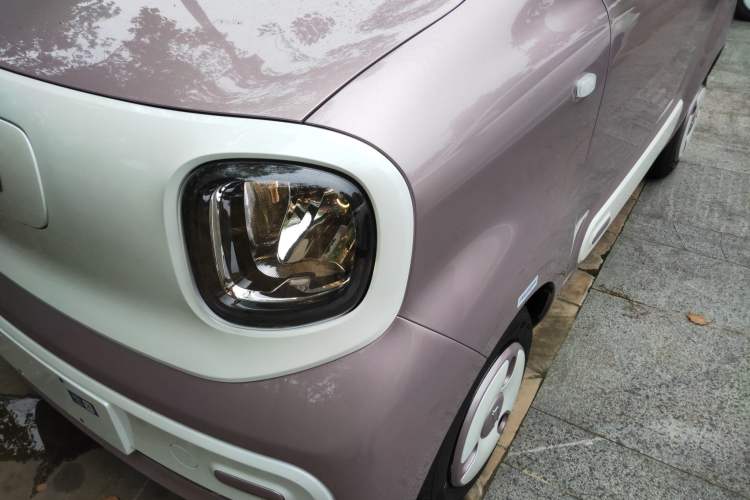 Used Bestune Pony 2026 Model 222km Cute Horse Plus Left Front Headlight