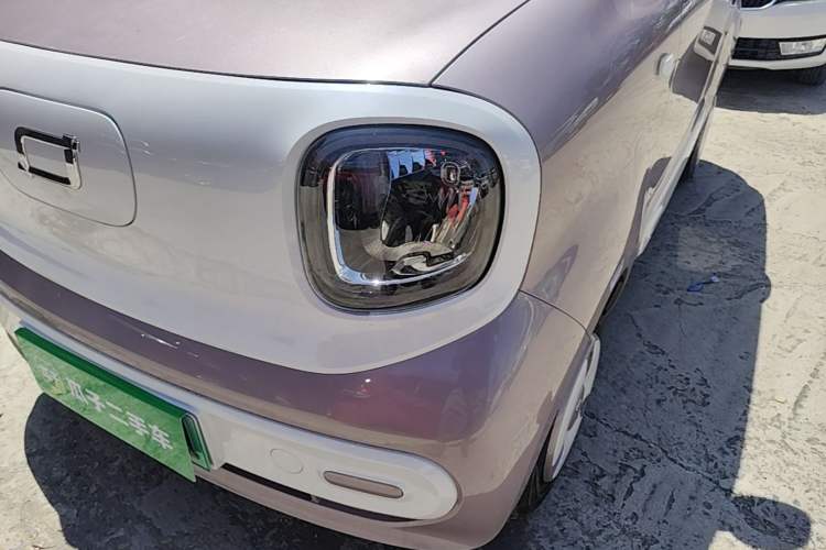Used Bestune Pony 2026 222km Colorful Horse Left Front Headlight