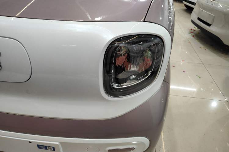 Used Bestune Pony 2026 222km Colorful Horse Left Front Headlight