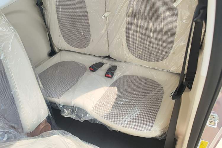 Used Bestune Pony 2026 222km Colorful Horse Left Rear Seat