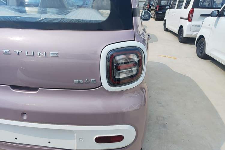 Used Bestune Pony 2026 222km Colorful Horse Right Rear Taillight