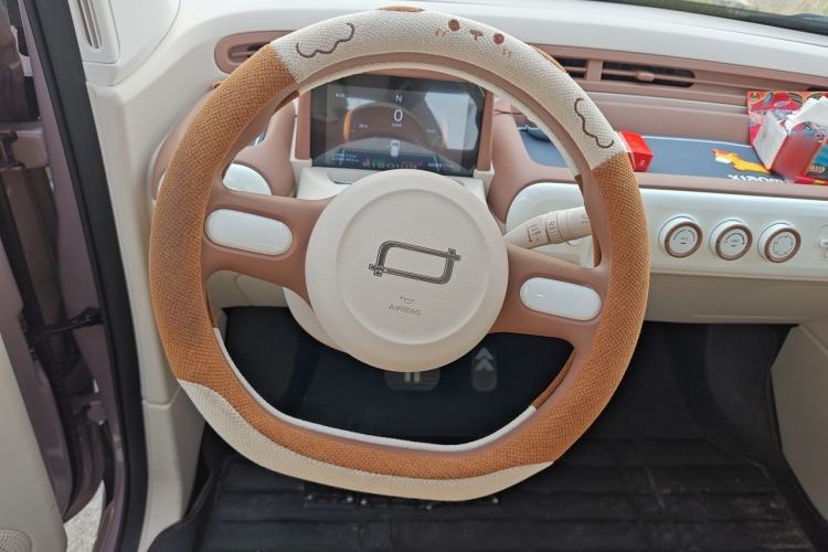 Used Bestune Pony 2026 Model 222km Cute Horse Plus Steering Wheel