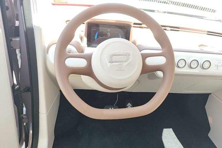 Used Bestune Pony 2026 222km Colorful Horse Steering Wheel