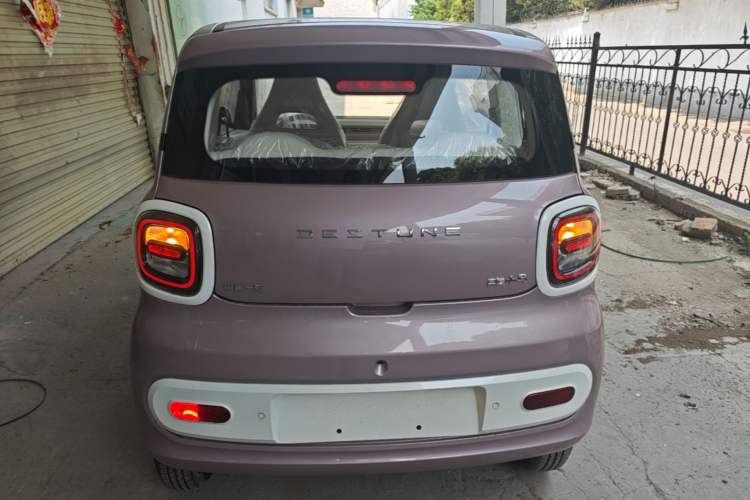 Used Bestune Pony 2026 222km Colorful Horse Rear