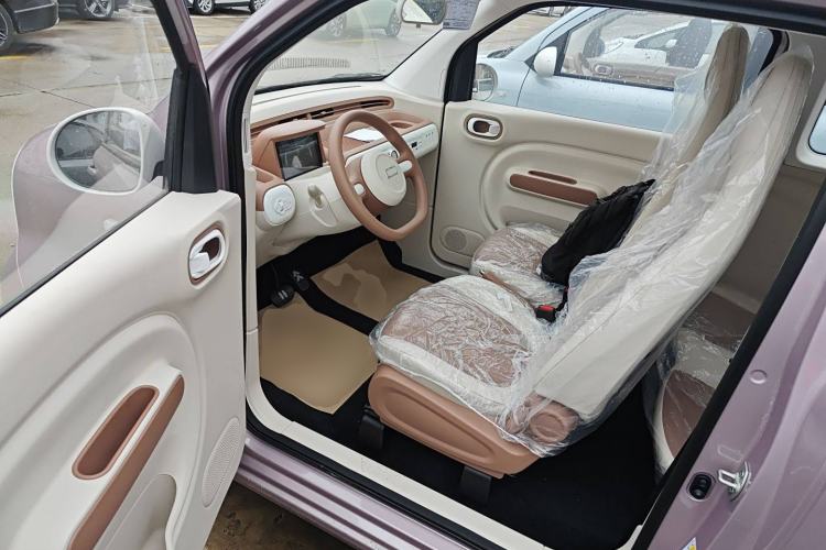 Used Bestune Pony 2026 222km Colorful Horse Driver Seat