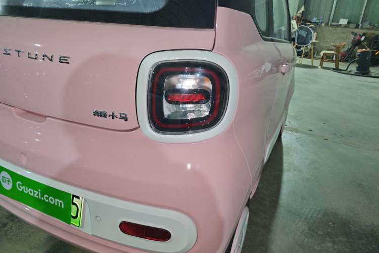 Used Bestune Pony 2026 Model 222km Cute Horse Exterior 2