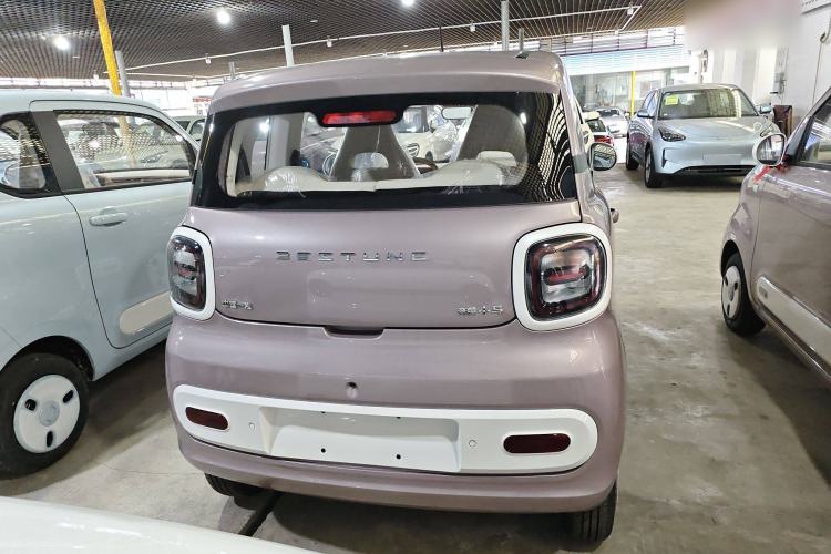 Used Bestune Pony 2026 Model 222km Shining Horse Exterior 3