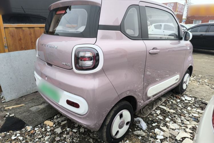 Used Bestune Pony 2026 222km Colorful Horse Exterior 4