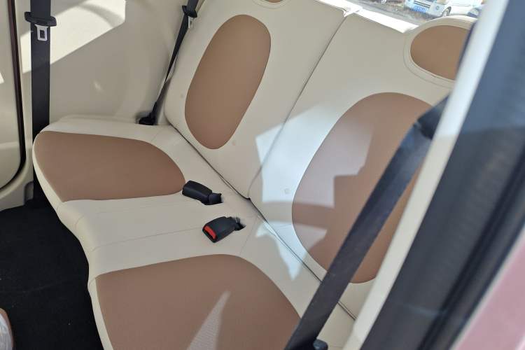 Used Bestune Pony 2026 222km Colorful Horse Interior 4