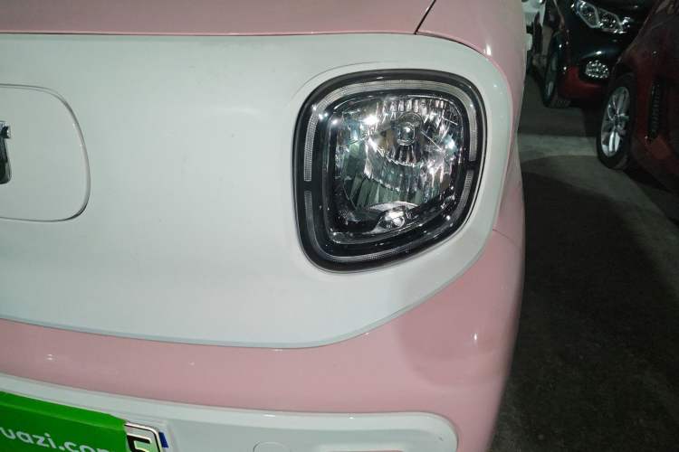Used Bestune Pony 2026 Model 222km Cute Horse Left Front Headlight