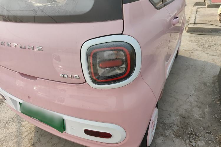 Used Bestune Pony 2026 Model 222km Cute Horse Right Rear Taillight