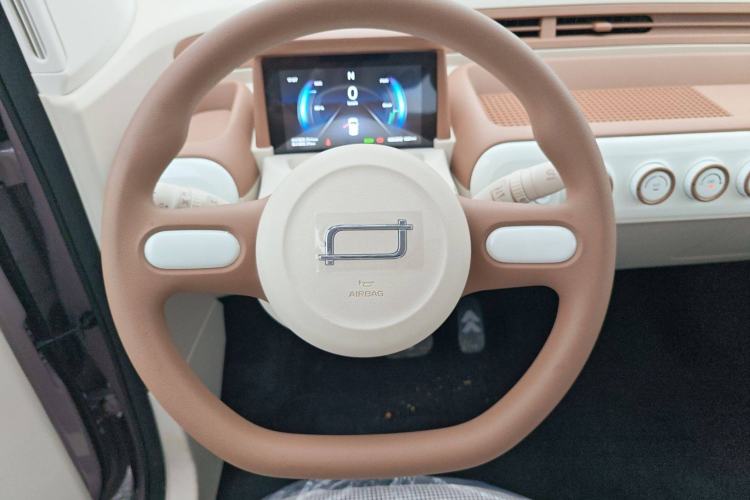 Used Bestune Pony 2026 Model 222km Shining Horse Steering Wheel