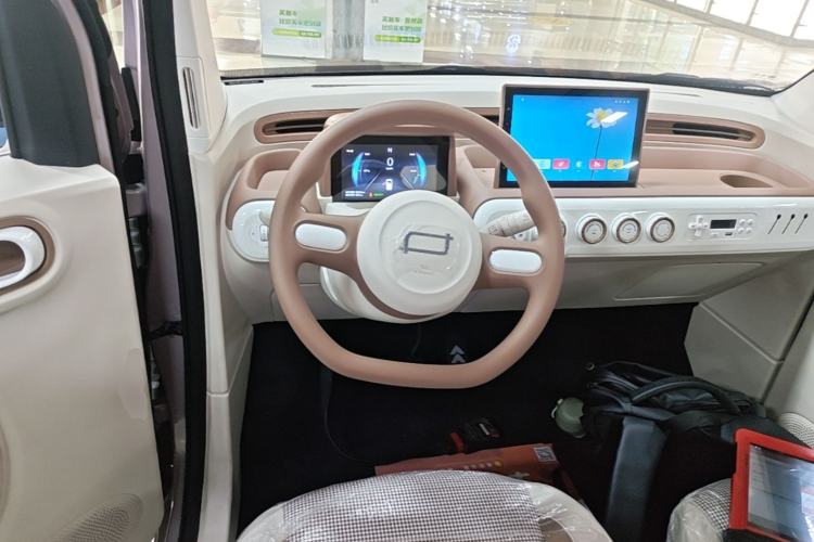 Used Bestune Pony 2026 Model 222km Cute Horse Plus Steering Wheel