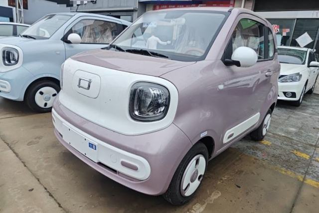 Used Bestune Pony 2026 222km Colorful Horse