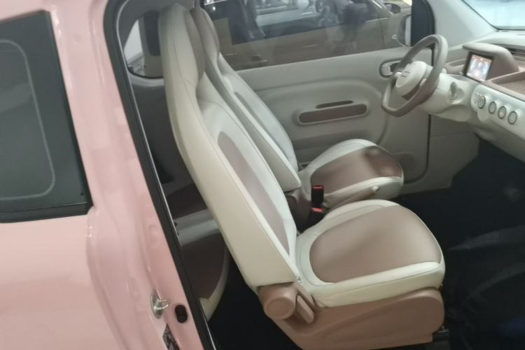 Used Bestune Pony 2026 Model 222km Shining Horse Right Front Seat