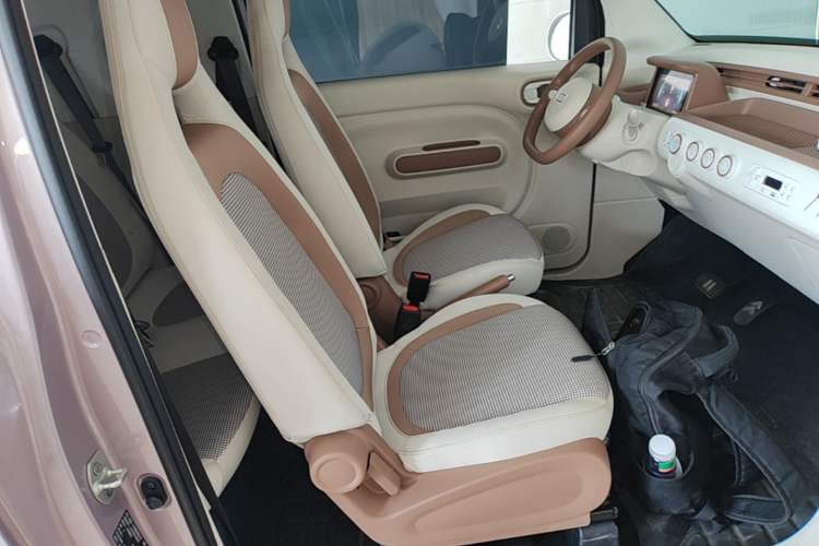 Used Bestune Pony 2026 Model 222km Cute Horse Plus Right Front Seat