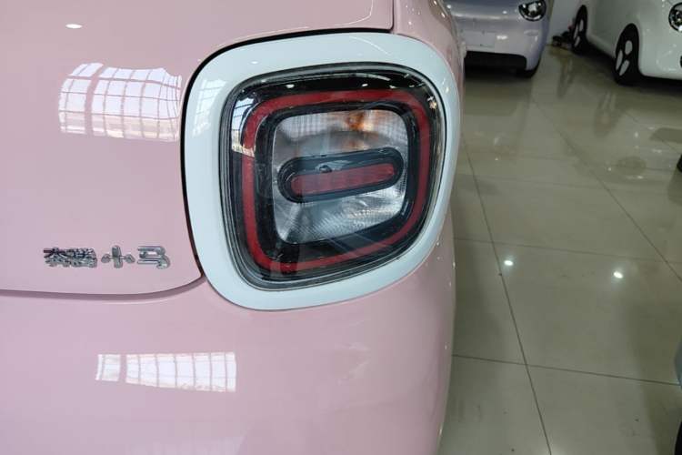 Used Bestune Pony 2026 Model 222km Cute Horse Right Rear Taillight