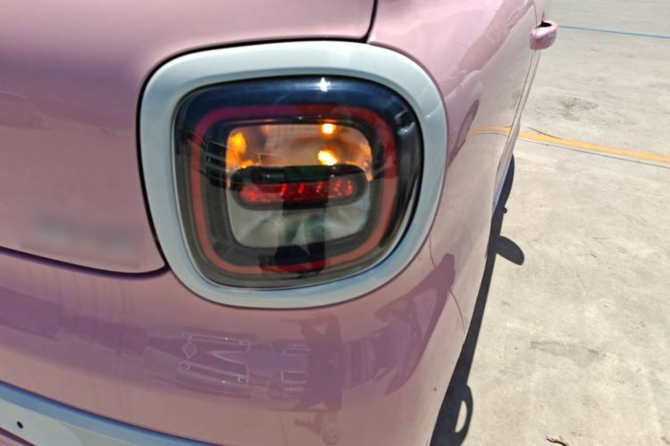 Used Bestune Pony 2026 Model 222km Cute Horse Right Rear Taillight