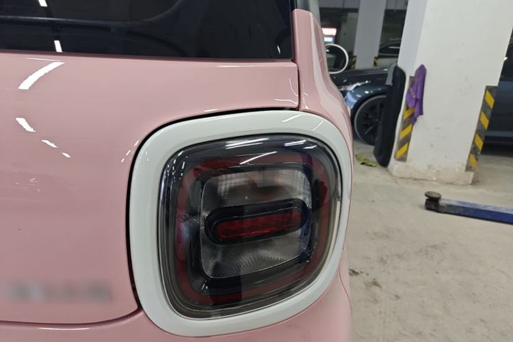 Used Bestune Pony 2026 Model 222km Cute Horse Plus Right Rear Taillight