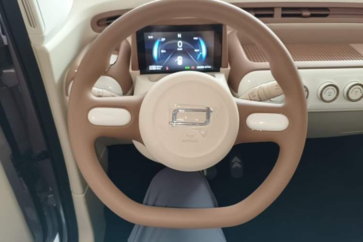 Used Bestune Pony 2026 222km Colorful Horse Steering Wheel