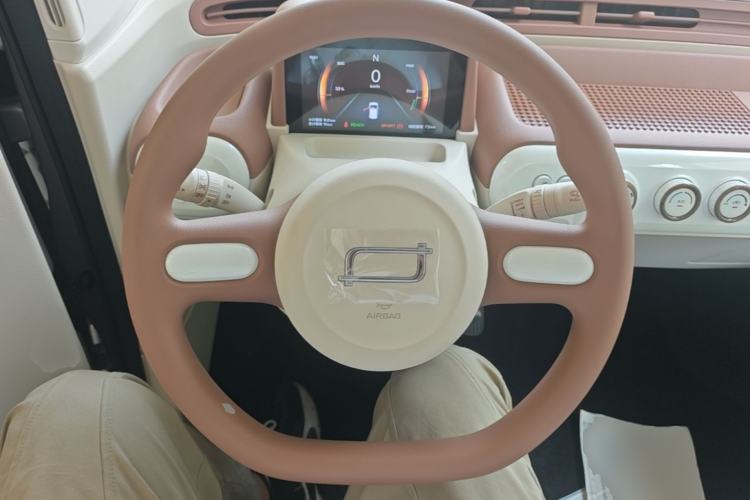 Used Bestune Pony 2026 222km Colorful Horse Steering Wheel