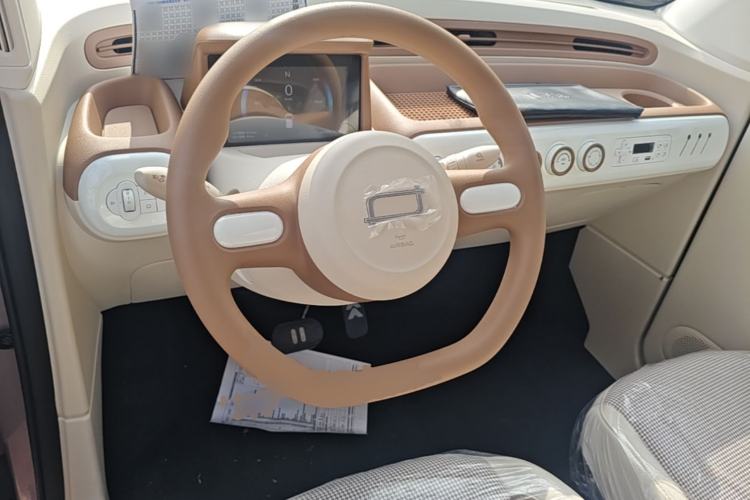 Used Bestune Pony 2026 Model 222km Cute Horse Plus Steering Wheel