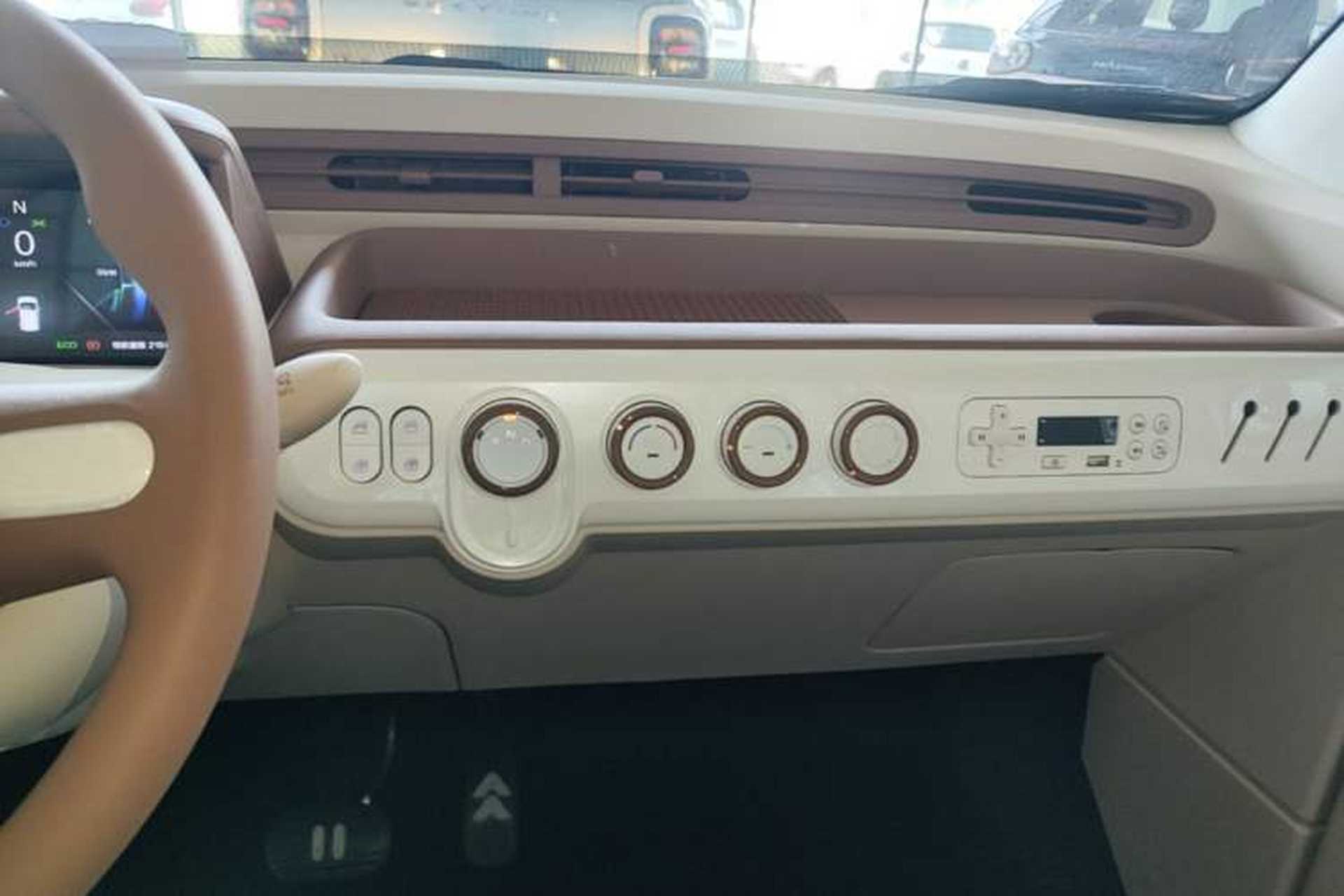 Used Bestune Pony 2026 222km Colorful Horse Audio And AC Panel