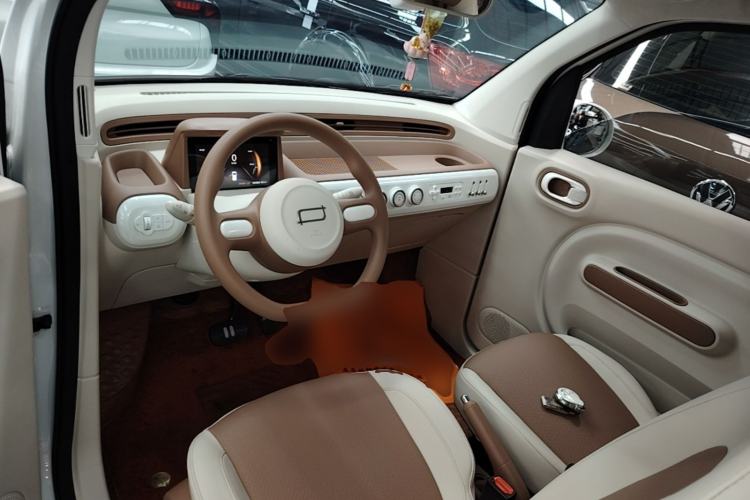 Used Bestune Pony 2026 222km Colorful Horse Center Console