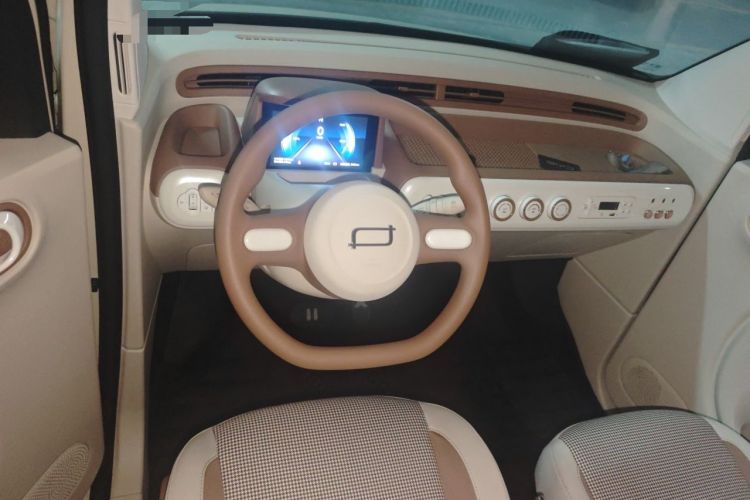 Used Bestune Pony 2026 222km Colorful Horse Center Console