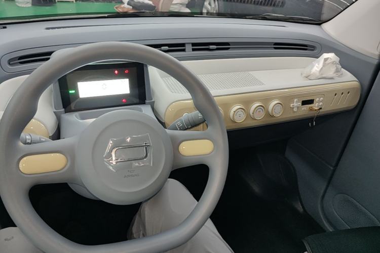 Used Bestune Pony 2026 Model 222km Cute Horse Center Console