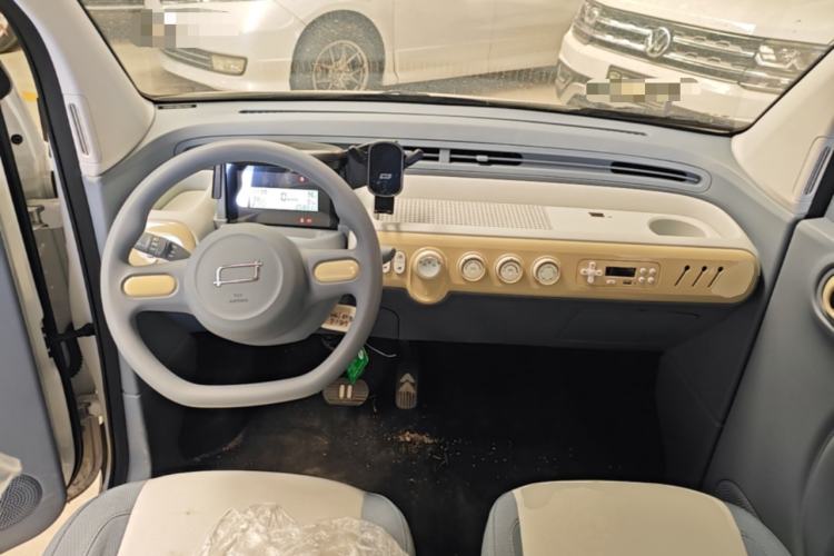 Used Bestune Pony 2026 Model 222km Cute Horse Center Console