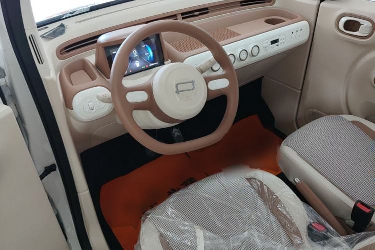 Used Bestune Pony 2026 222km Colorful Horse Center Console