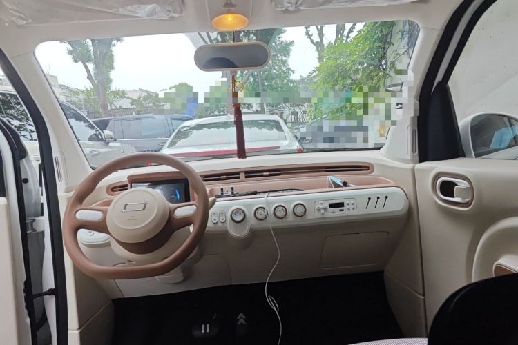 Used Bestune Pony 2026 222km Colorful Horse Center Console